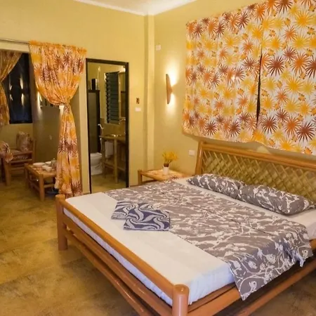 Sun House Rental Mambajao Exterior photo