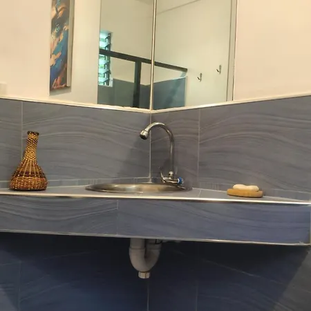 Sun House Rental Mambajao Room photo