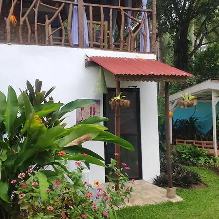 Sun House Rental Mambajao Exterior photo