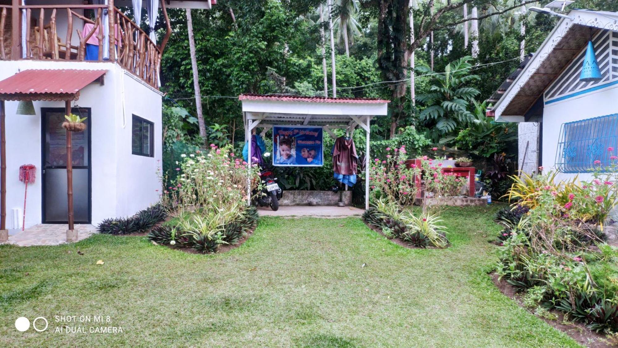 Lodge Sun House Mambajao