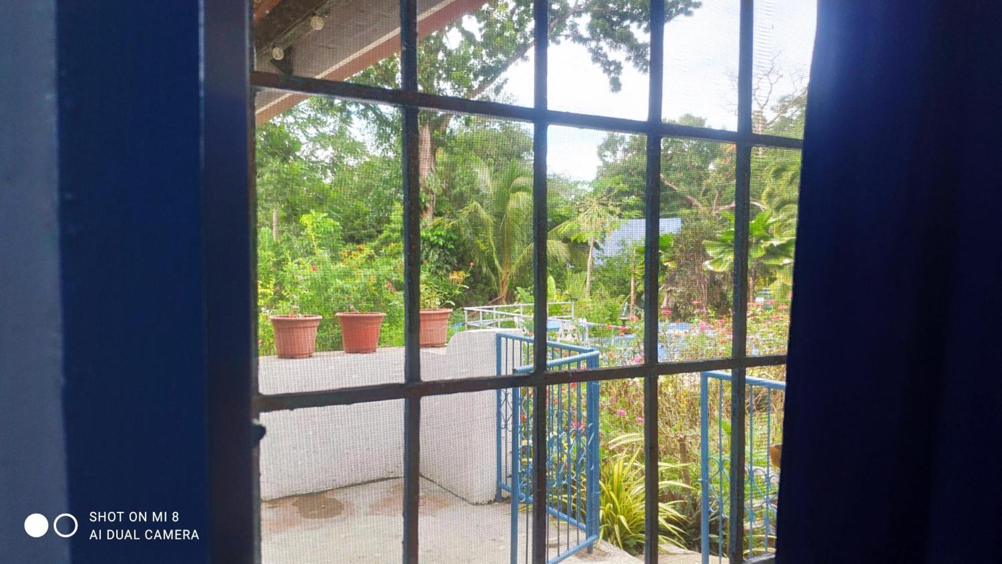 Sun House Lodge Mambajao
