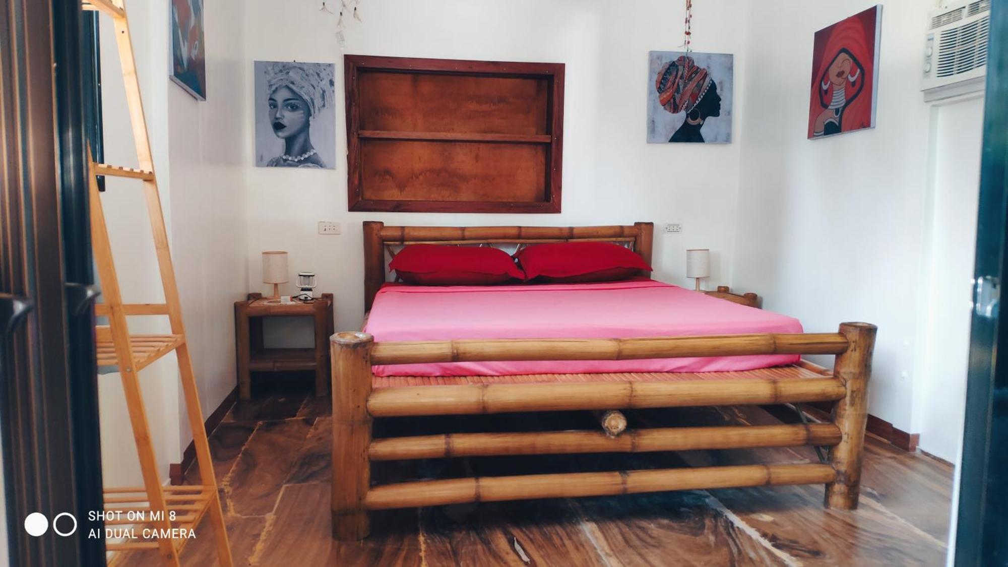 Sun House Lodge Mambajao